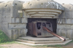 canon-de-la-batterie-de-longues-sur-mer-gros-plan-face-avant