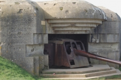 canon-de-la-batterie-de-longues-sur-mer-gros-plan-profil